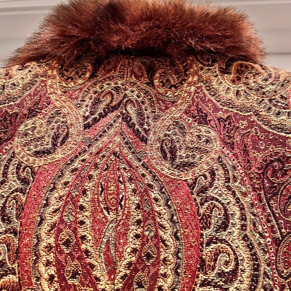 Newport News-Vintage Paisley Print Faux Fur Coat/Jacket-Hook Closure-Pockets-10 - Picture 13 of 16